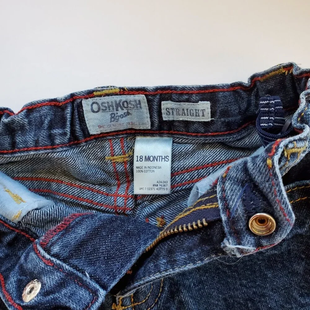 Oshkosh straight leg elasticized waist jeans